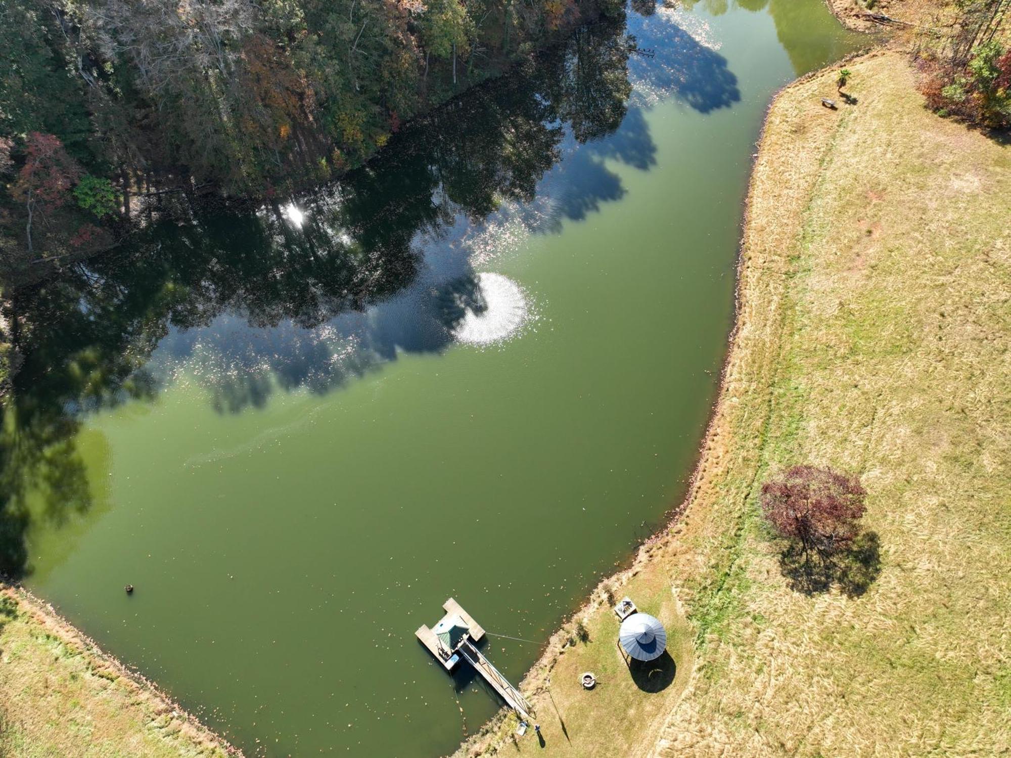 Southern Home And Fishing Lake. Gainesville Exteriör bild